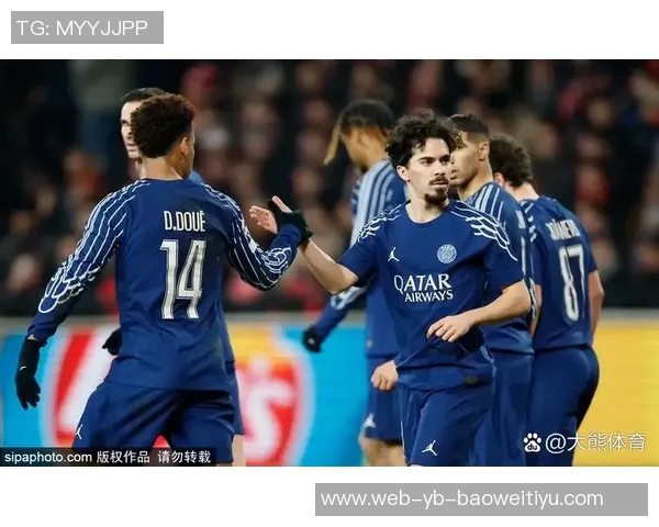 巴黎队史最佳中场评选揭晓七名候选人包括维蒂尼亚与维拉蒂