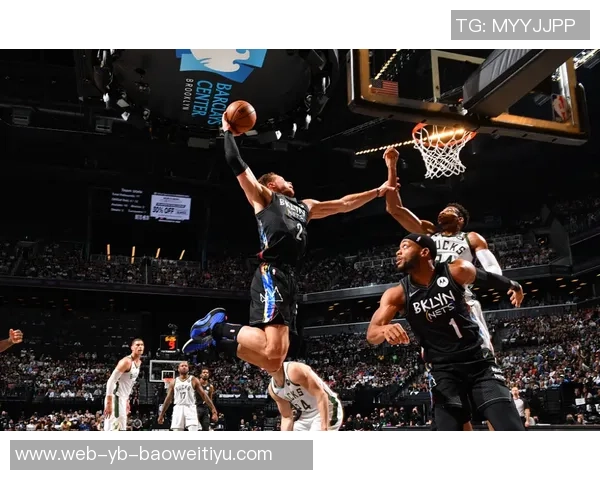 波蒂斯全力以赴16投9中三分命中率高达44贡献22分助力球队表现出色